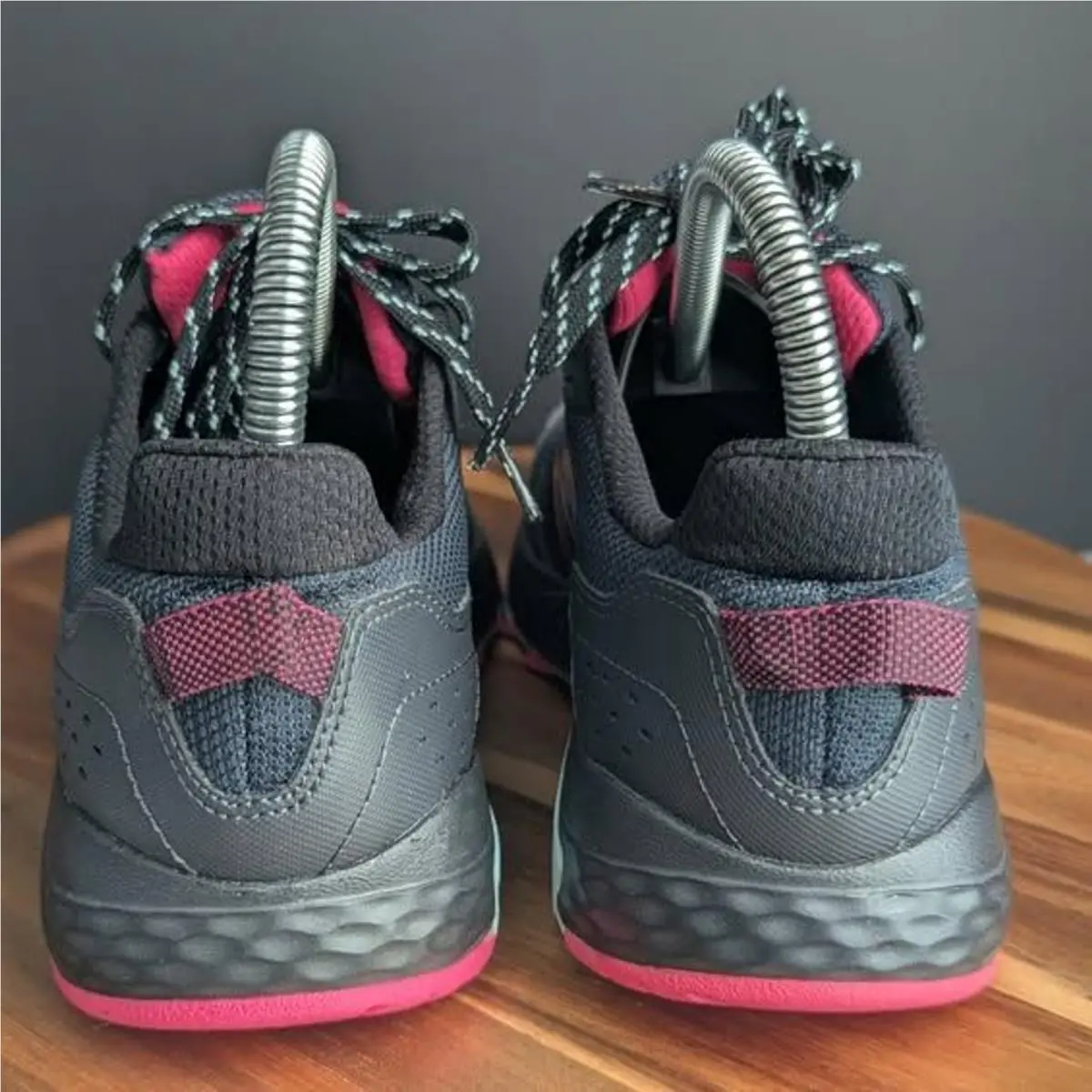 New Balance shoes - Black 2
