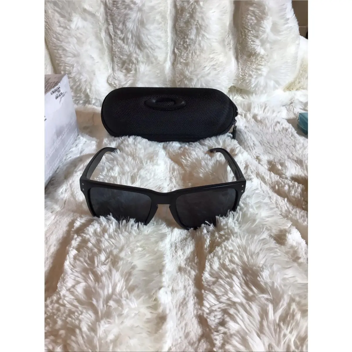 Holbrook OO9102 Matte Black Sunglasses 57-20 w/  Case by Oakley