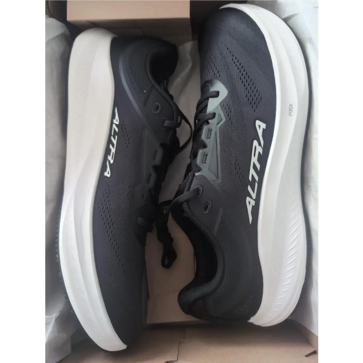 Altra shoes - Altra Torin - Torin - Black 2