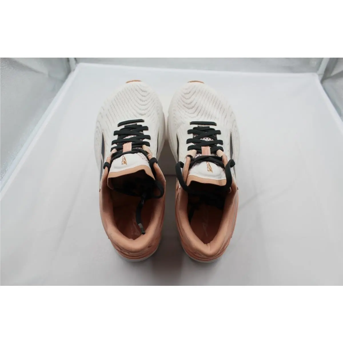 Altra shoes - Altra Torin - Torin - AL0A7R78110-055 - White 3