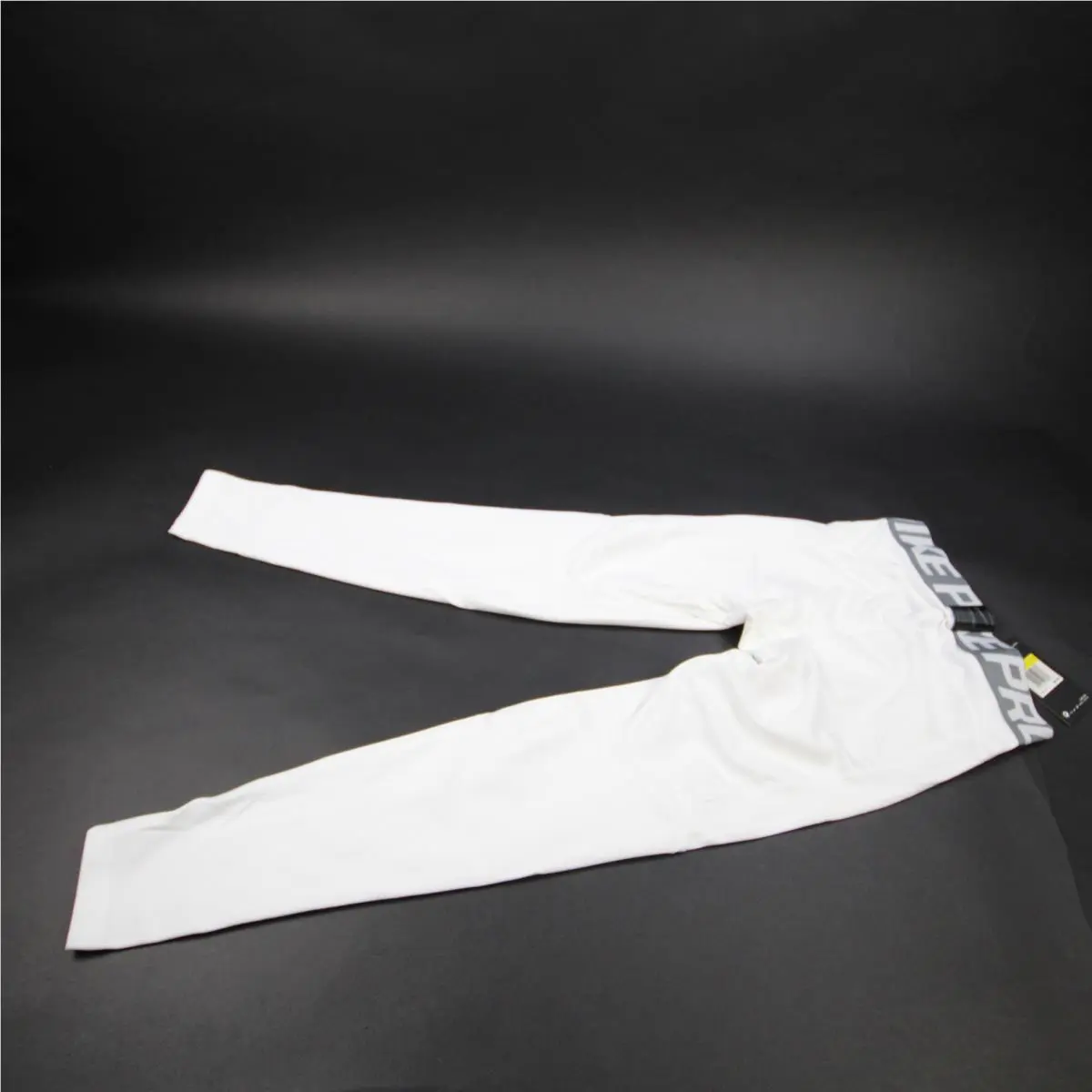 Nike clothing - White 4