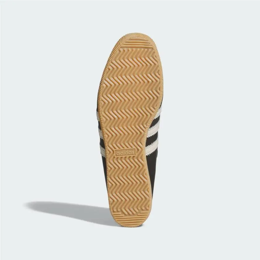 Adidas shoes - Core Black / Alumina / Gold Metallic