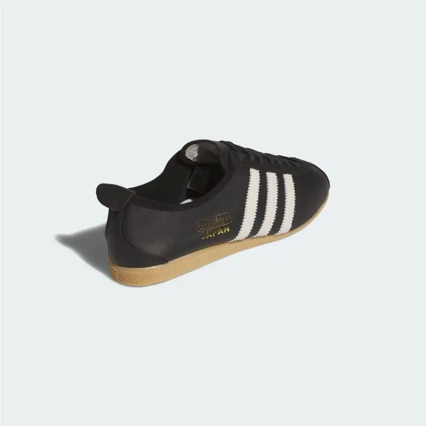 Adidas shoes - Core Black / Alumina / Gold Metallic