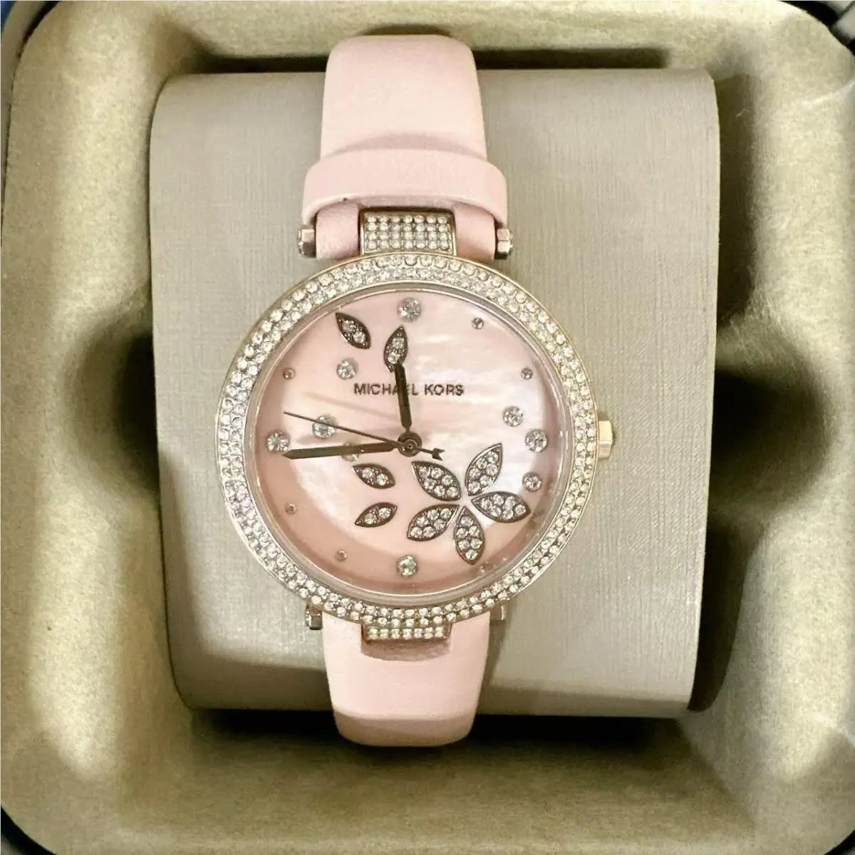 Michael Kors MK6808 Parker Three-hand Rose Gold Women`s Quartz Watch