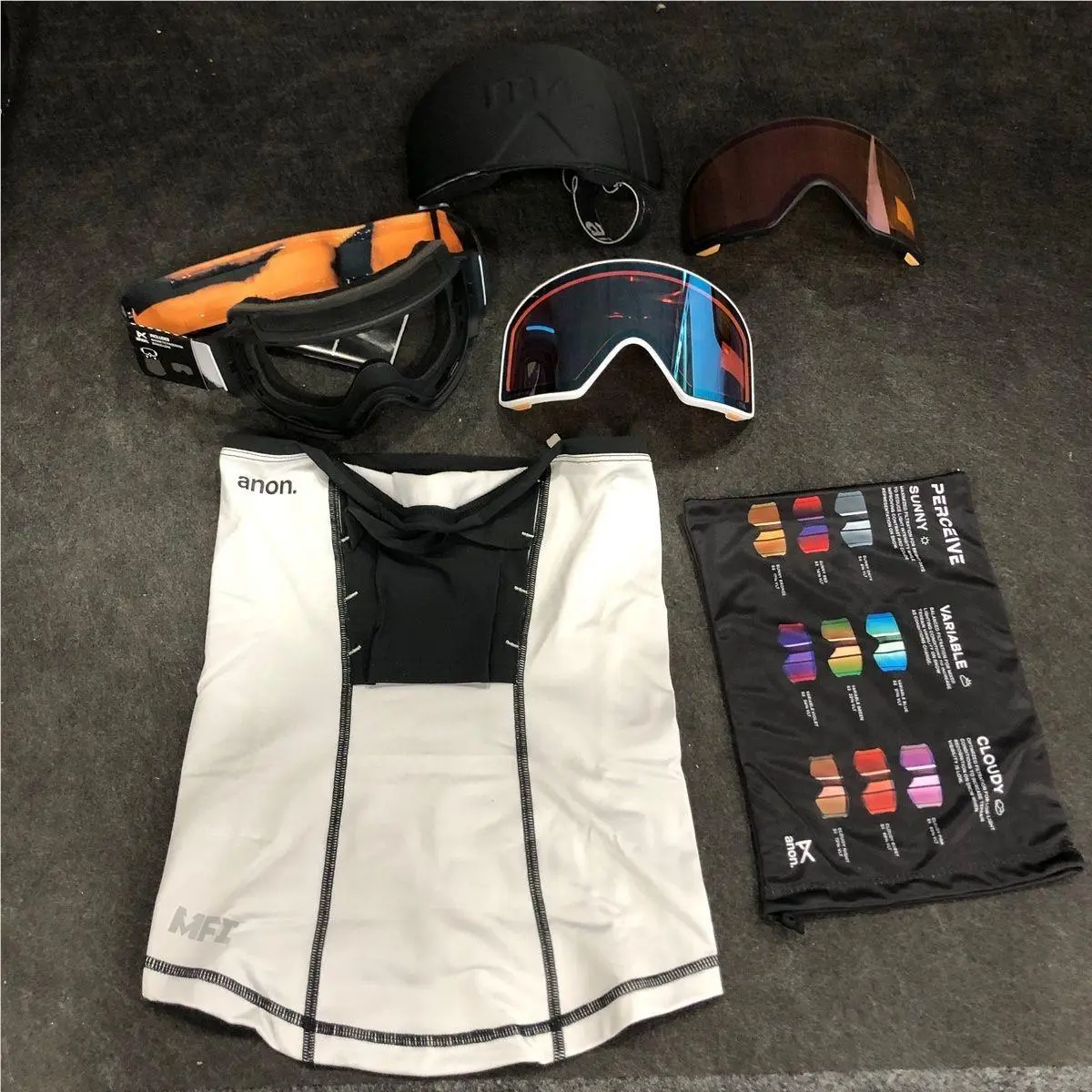 M4 Cylindrical Snow Goggles w/ Bonus Lens and Mfi Face Mask by Anon