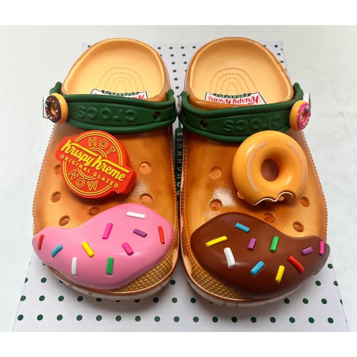 Crocs Krispy Kreme Donuts Classic Clogs Mens/women 211443-78Z