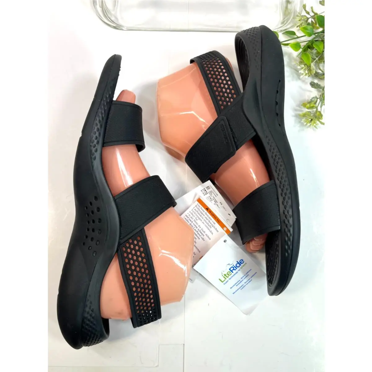 Crocs shoes - LiteRide Stretch Sandal - LiteRide Stretch Sandal - Black 9
