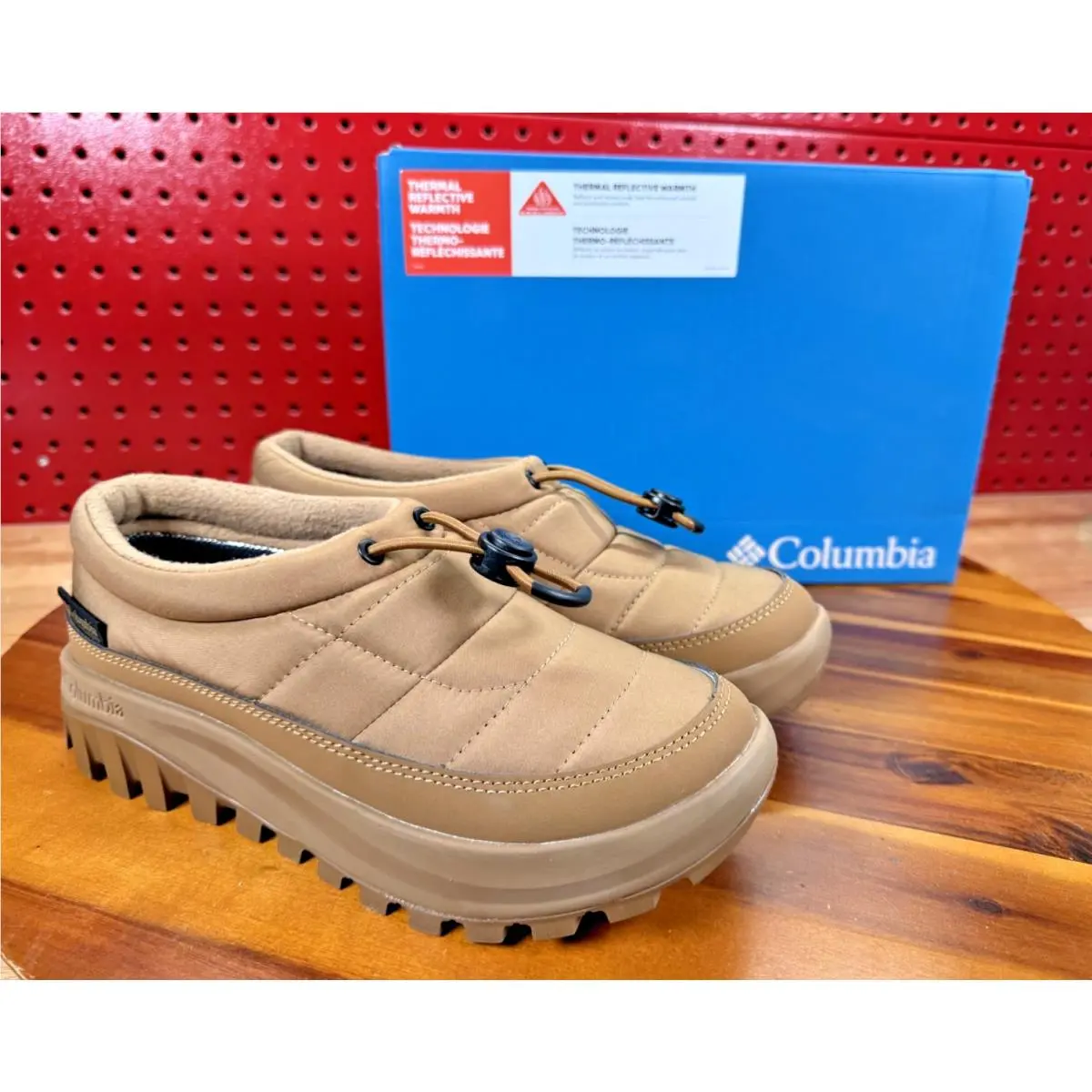 Columbia Snowtrot Unwind Techlite Womens Reflective Thermal Slip On Shoe Brown