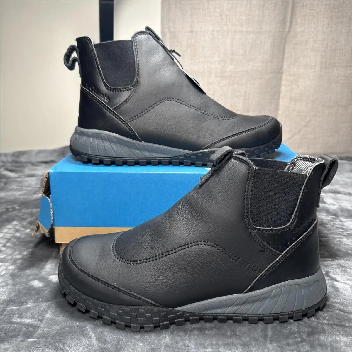Columbia Men Fairbanks Rover Chelsea WP Insulated Boot Black/graphite Size 8