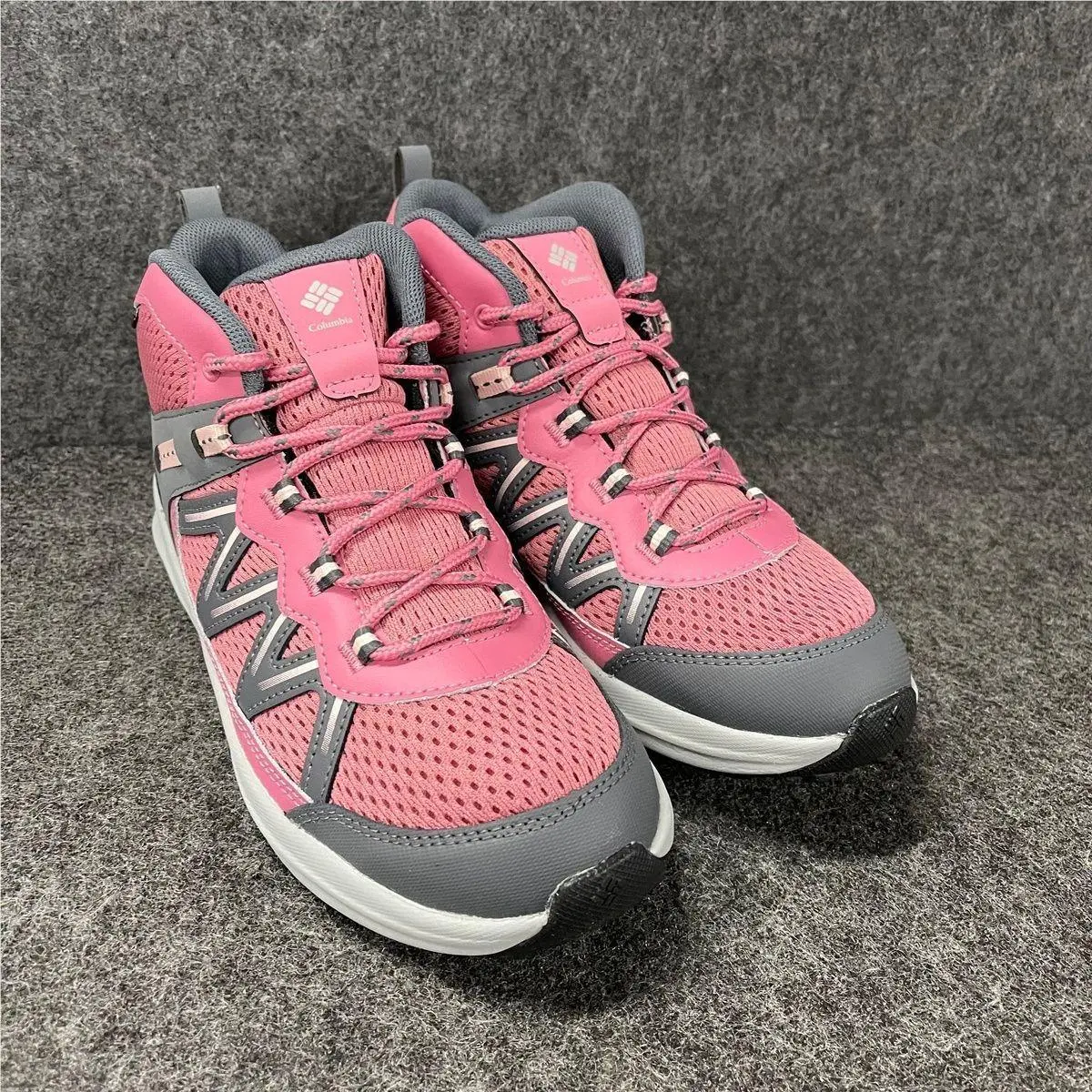 Columbia Youth Peakfreak Rush Mid WP Shoe Kids Size 5 Rosette Pink