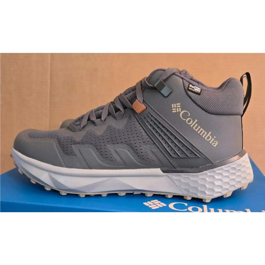 Columbia shoes - Columbia Facet 75 Mid Outdry - 2099731-053 - Graphite/Canvas Tan (UPC: 195981580228) 3