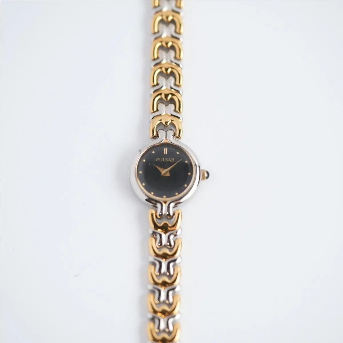 Ladies 1N00-X230 Nos Black Two Tone 18.4mm Watch 7.25 by Pulsar