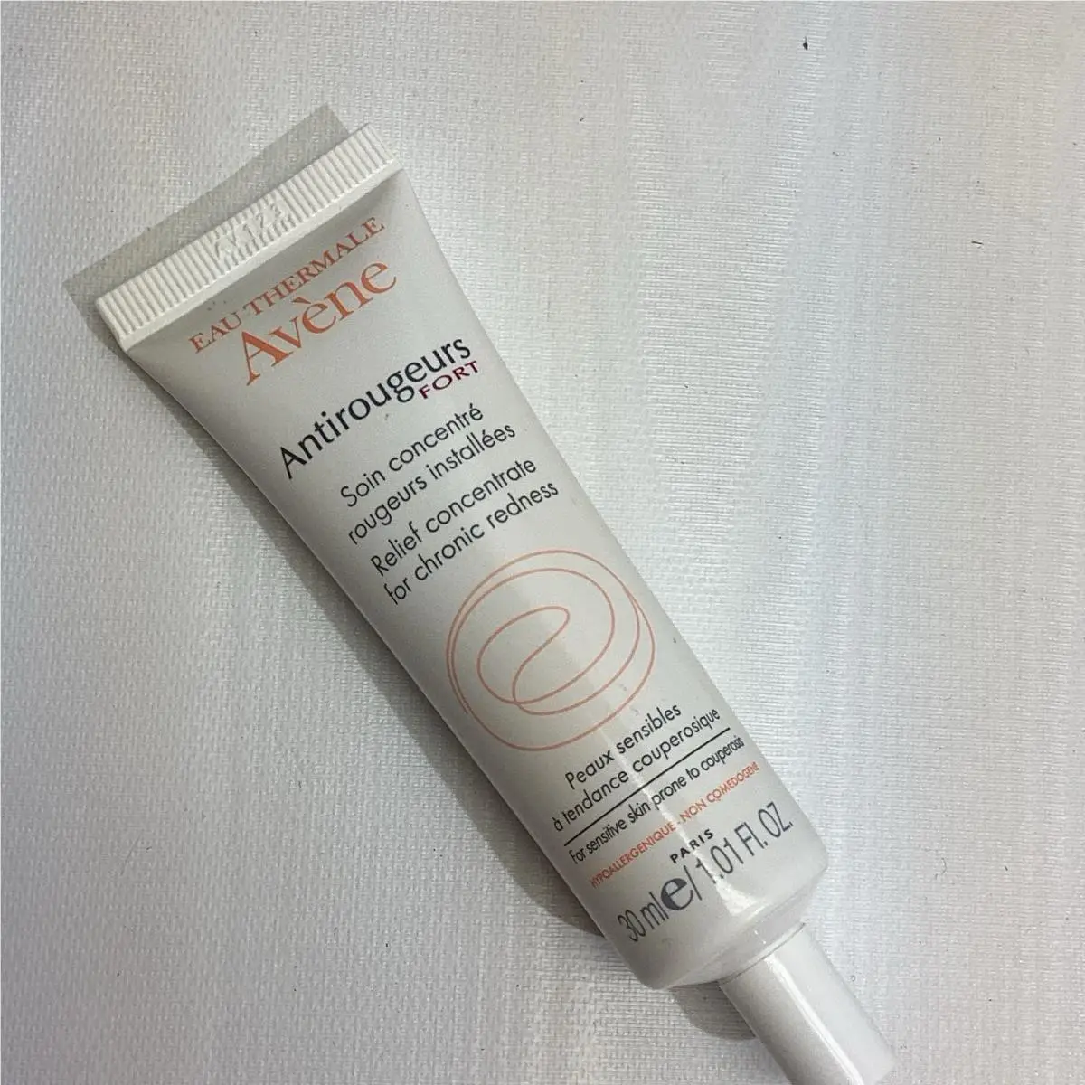 Avene Antirougeurs Fort Concentrated Treatment Creme Rosacea 30 ml For Redness by Avène