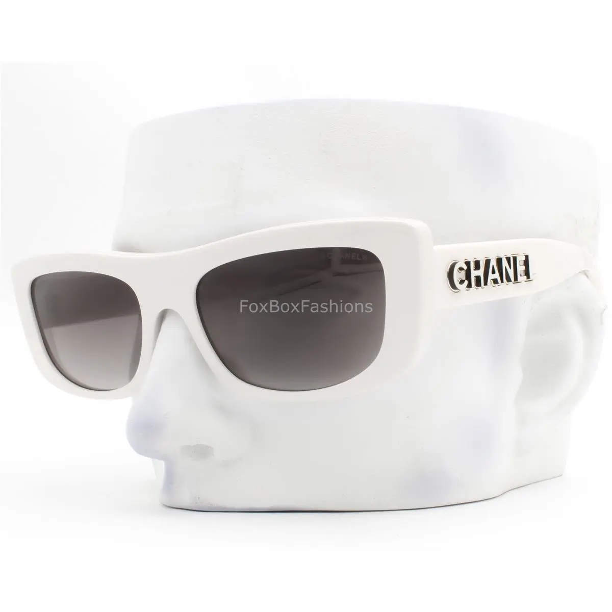 Sunglasses Greige White Gold Outline Logo ch5559-A 1828/S6 with Case by Chanel