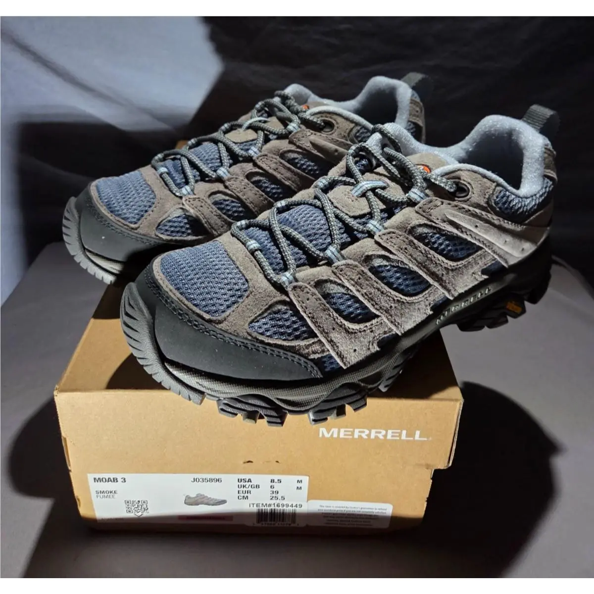 Merrell Women Moab 3 Size 8.5 Smoke Gray J035896 Running Trail