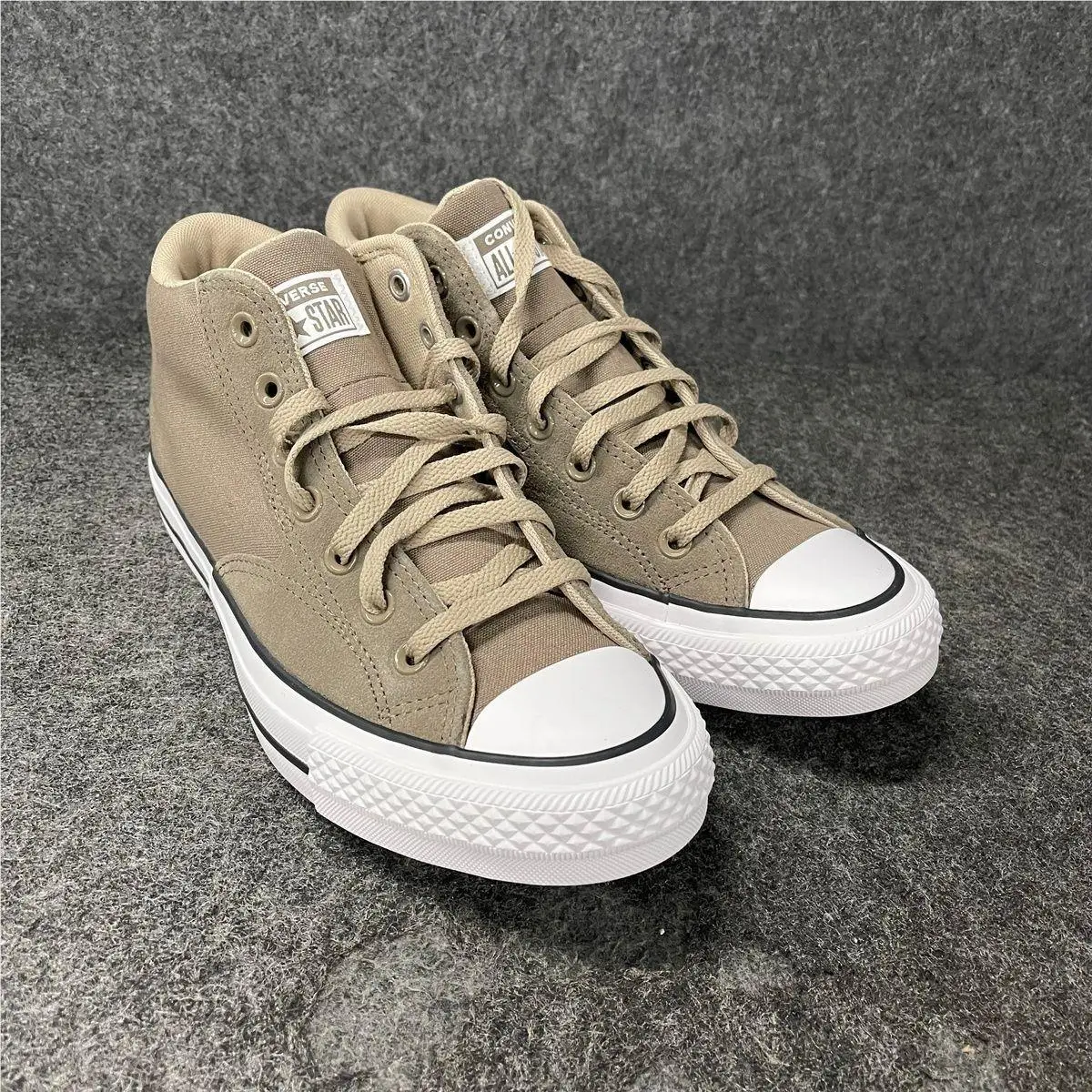 Chuck Taylor AS Malden Street Mid Shoe Unisex Size M9/W11 by Converse