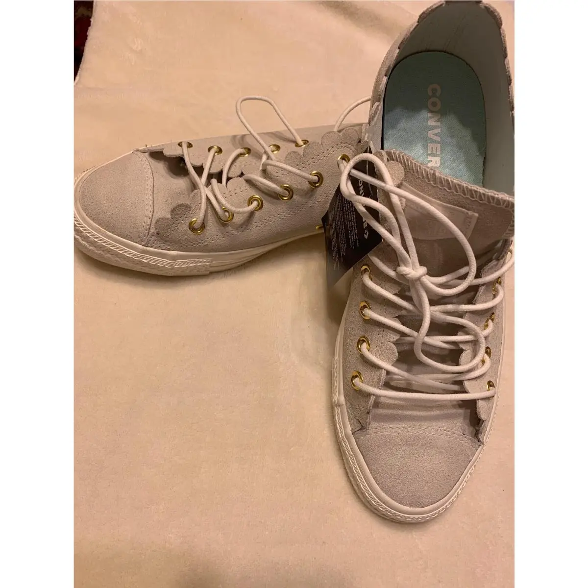 Bnwb  Lady S Ctas OX 563515C Frilly Thrills/mouse/gold Egret by Converse