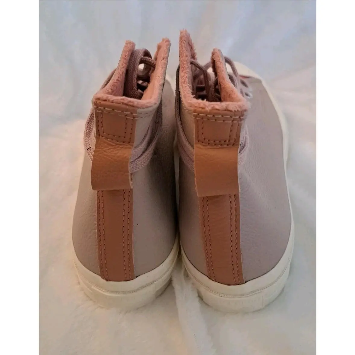 Converse shoes - Converse Chuck 70 Hi - Chuck - A01332C - Pink 1