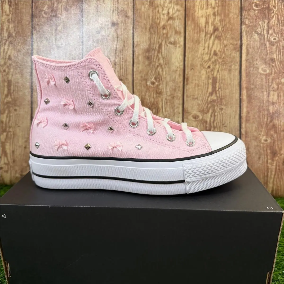 Chuck Taylor All Star Lift Hi Womens Size 7 Pink Bows Studs Platform by Converse