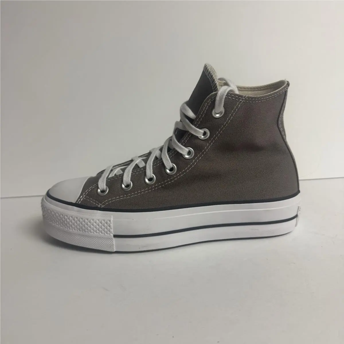 Womens Lift Hi Top Sneaker Gray Size 7 M by Converse
