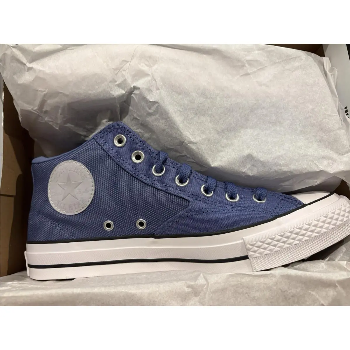 Chuck Taylor All Star Malden Mid Street Shoes Men’s Size 9 Blue Indigo by Converse