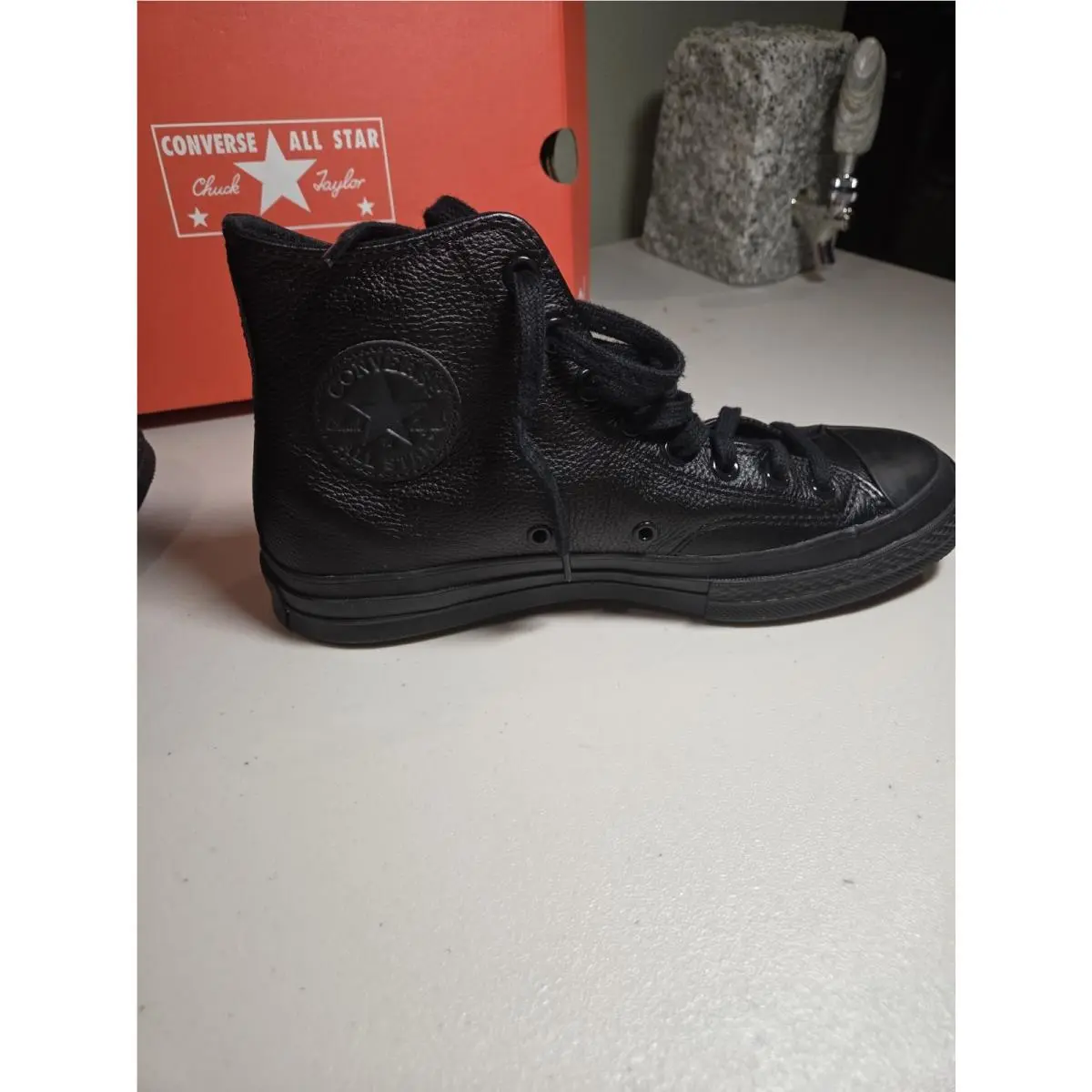 Converse shoes - Converse Chuck Taylor All Star Leather High Top - A00732C - Black 4