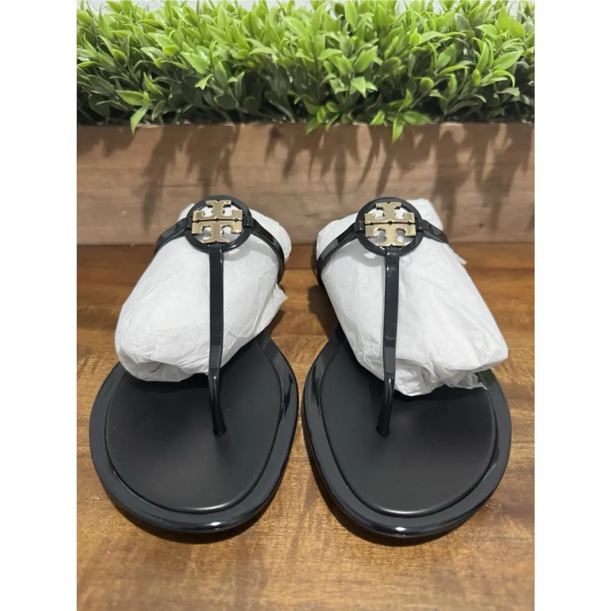 Mini Miller Jelly Thong Sandals Black Gold 166808 Womens Size 10 by Tory Burch