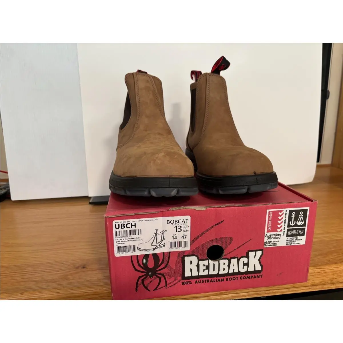 Redback Ubch Boots Crazy Horse Tan US Size 14