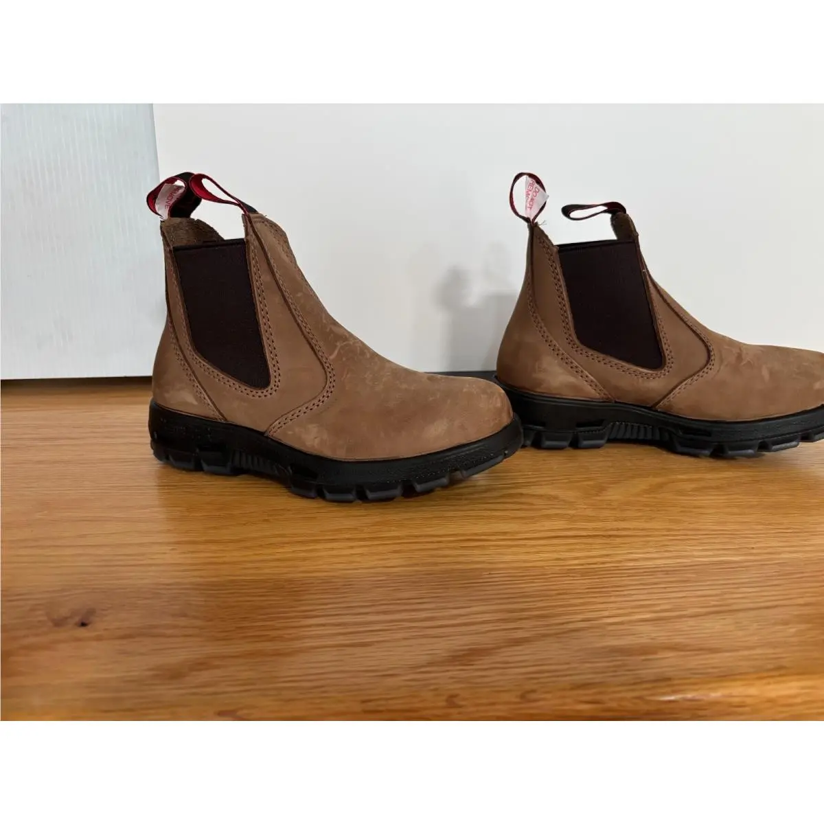 Redback shoes - Red 1