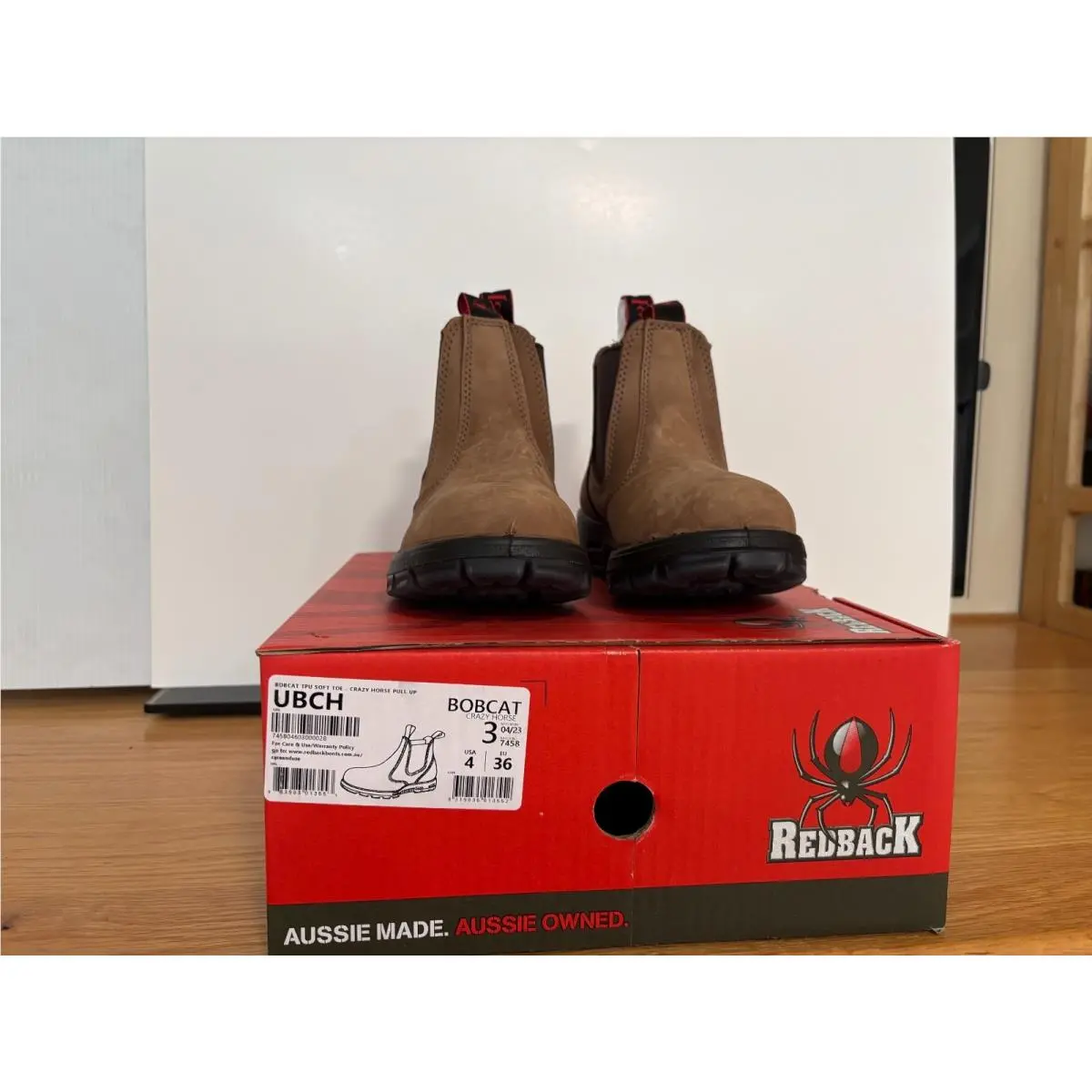 Redback Ubch Non Safety Boots Crazy Horse Tan US Size 4