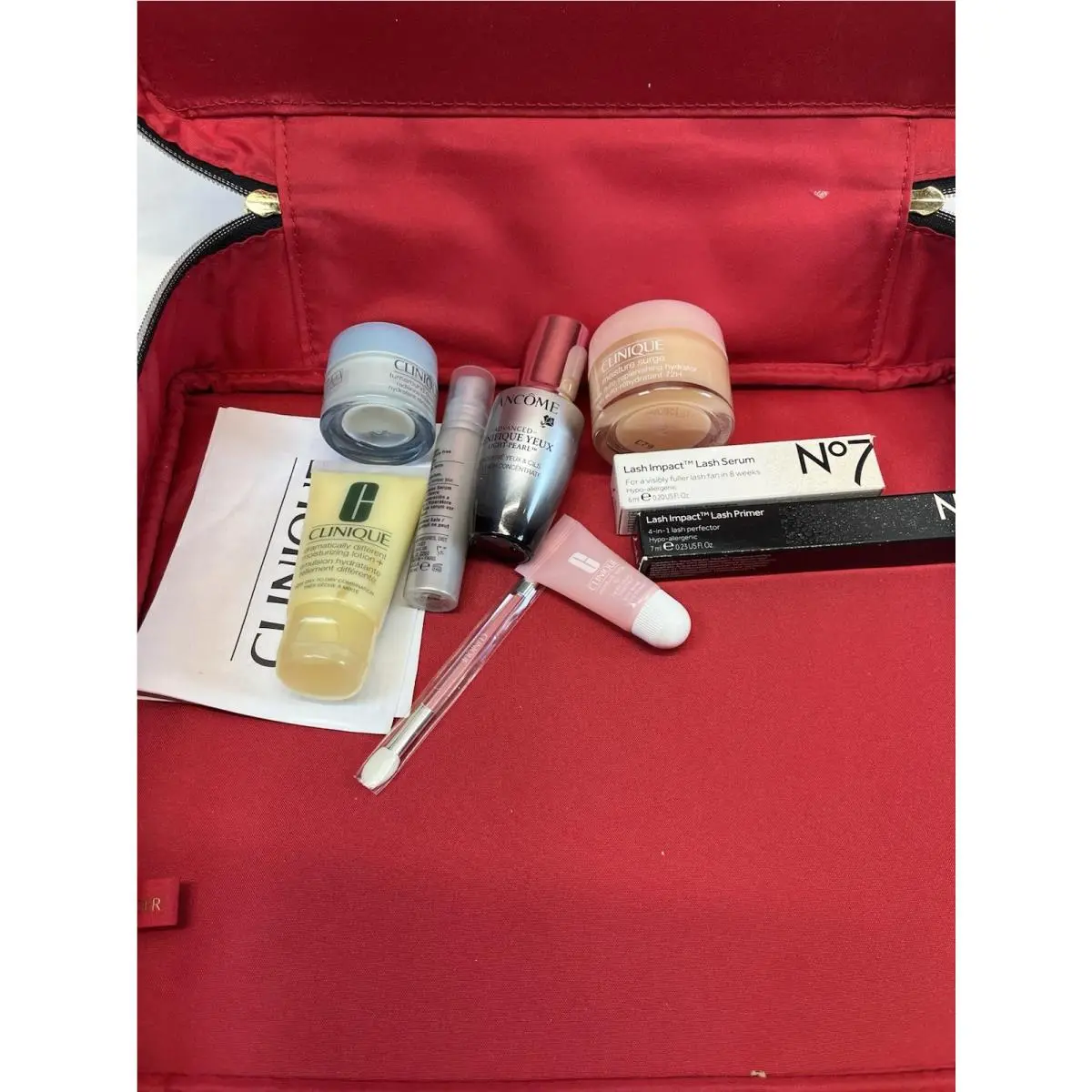 Estee Lauder Skin Care Set with Cosmetic Case Includes Nine Products Great Gift by Estée Lauder