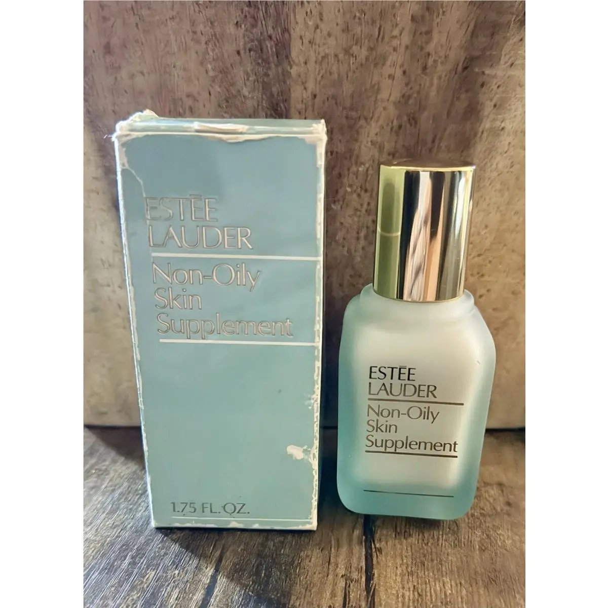 Estee Lauder Non Oily Skin Supplement 94 ml by Estée Lauder