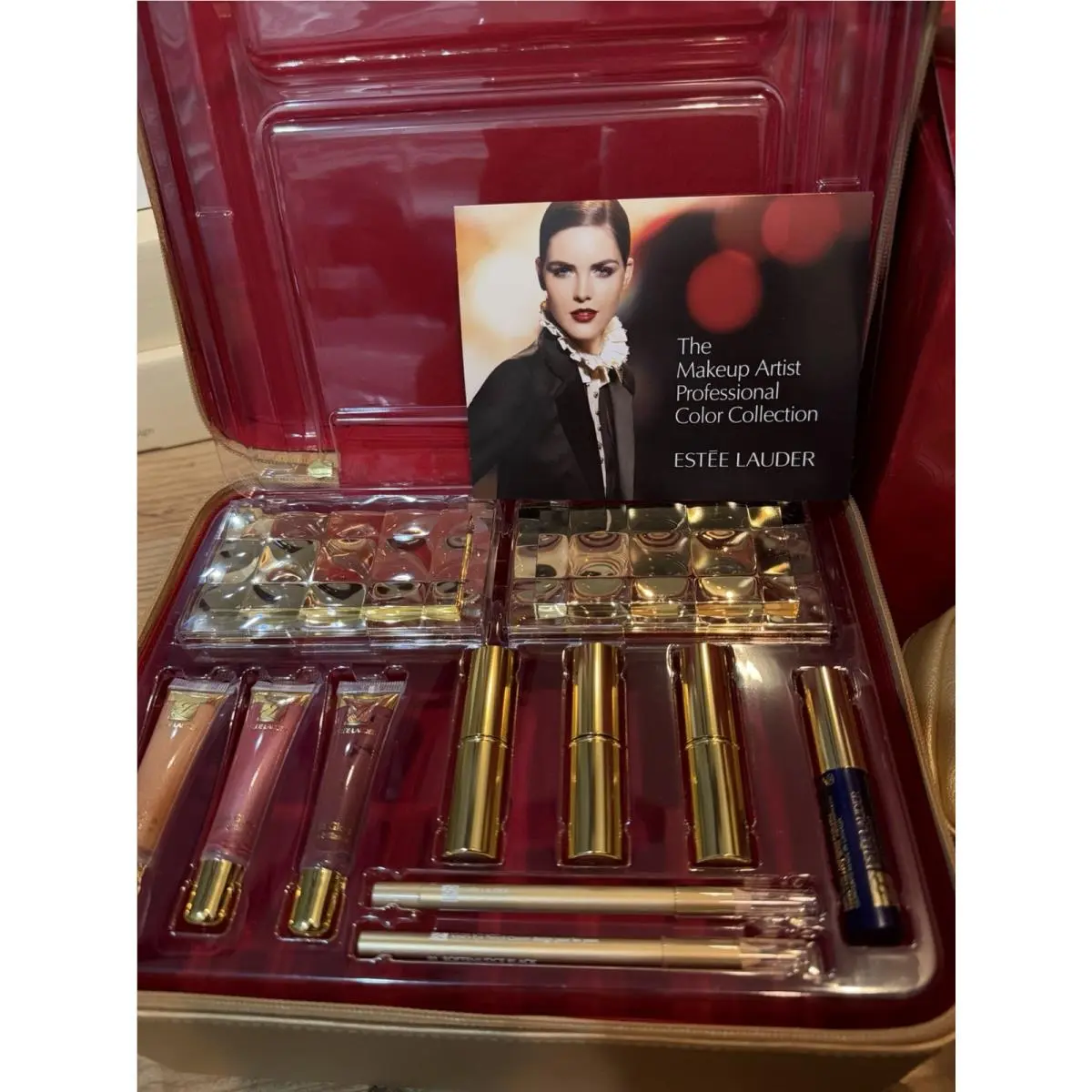 Estee Lauder Deluxe Eyeshadow Palette Deluxe All-over Face W/ Brushes Nos