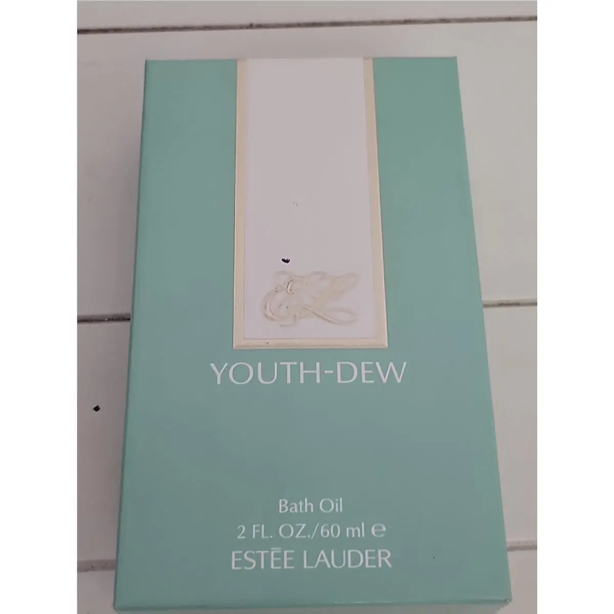 Youth Dew by Estee Lauder Women 2 oz/60 ml Perfumed Bath Oil Classic by Estée Lauder