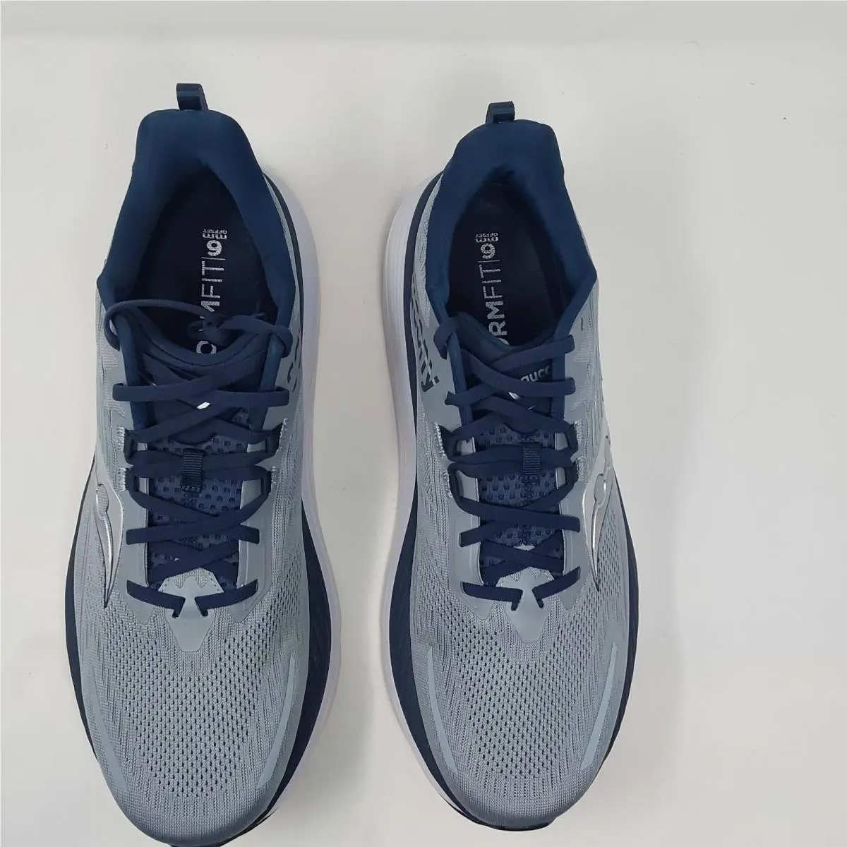 Saucony shoes - Saucony Hurricane 24 - Hurricane - Blue 1