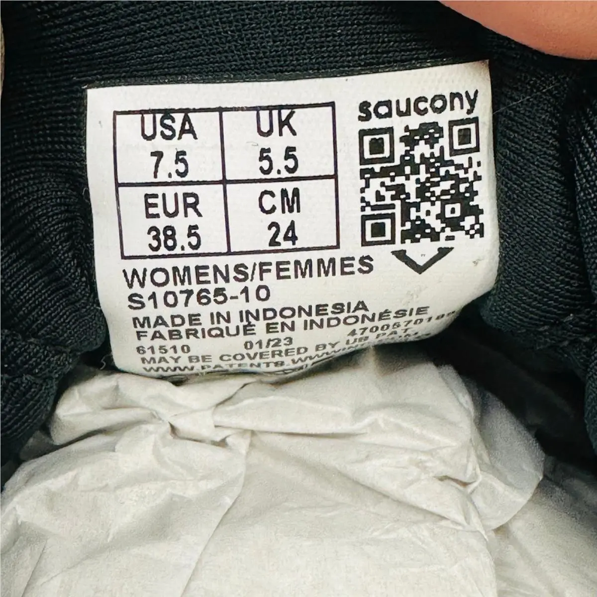 Saucony shoes - Black 6