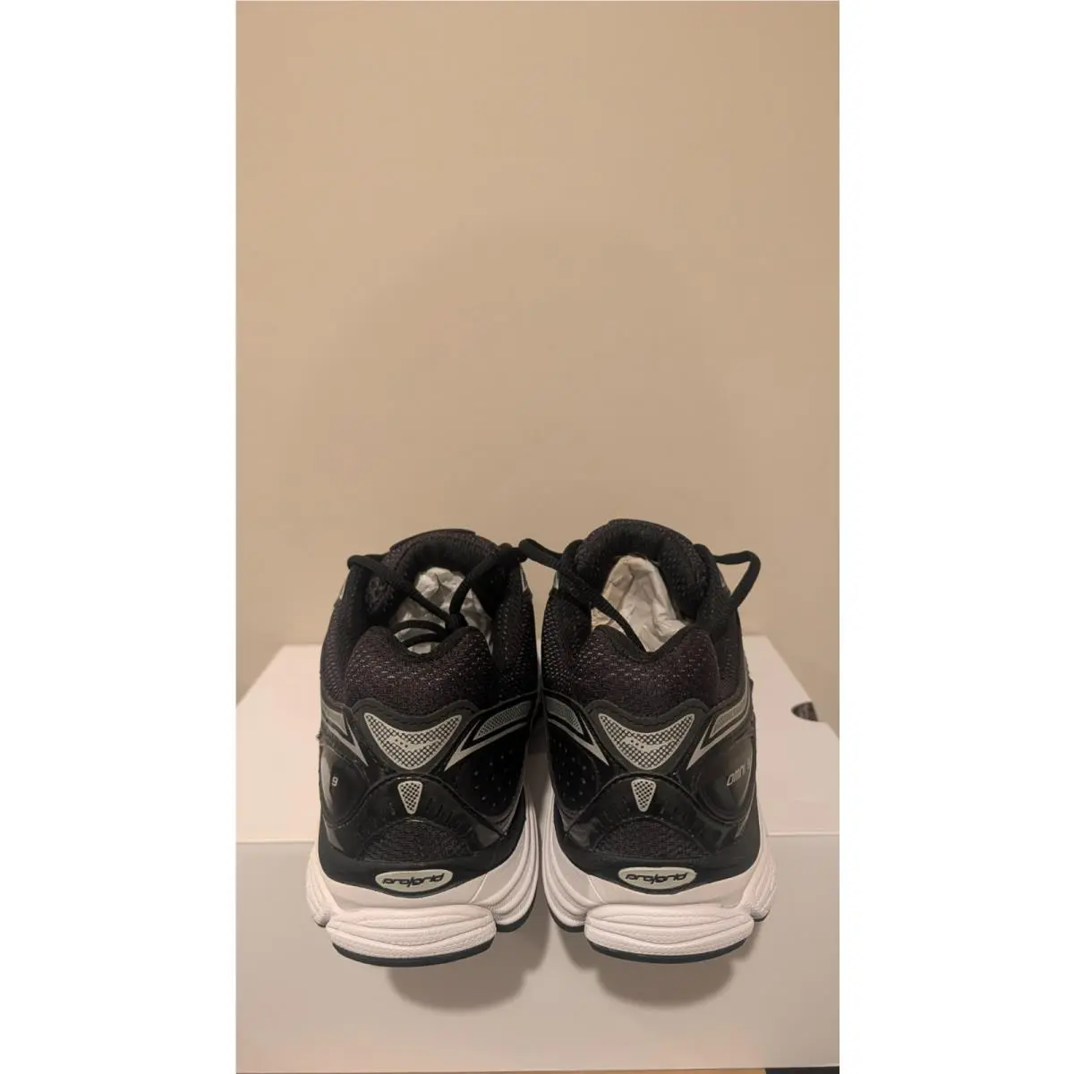 Saucony shoes - Saucony Progrid Omni 9 - Progrid Omni - Black 2