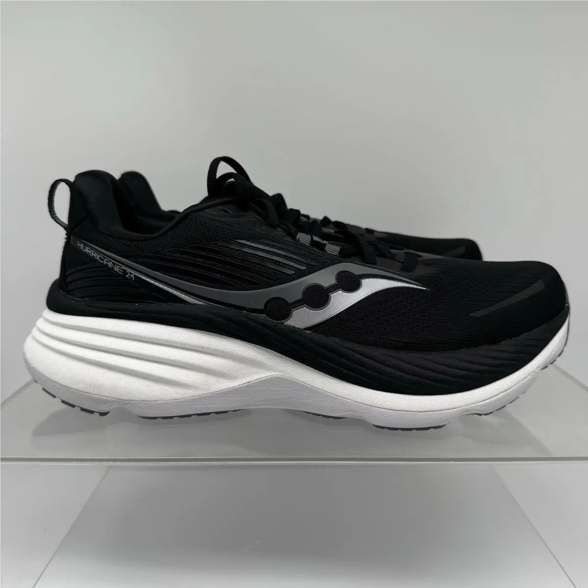 Saucony shoes - Saucony Hurricane 24 - Hurricane - S20933-100 - Black 0