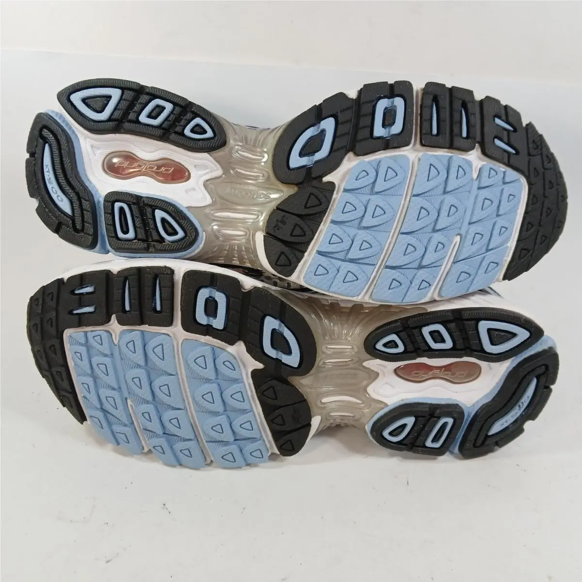 Saucony shoes - Multicolor 10