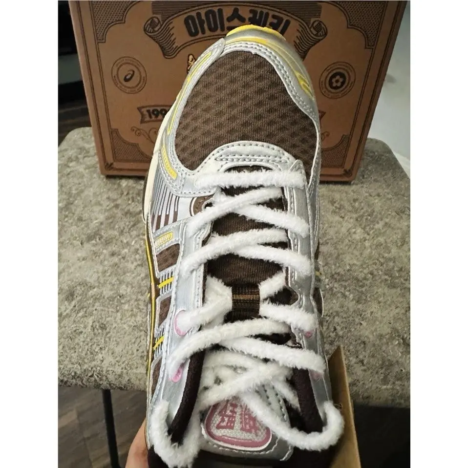 Asics shoes - ASICS Gel Kayano - Gel Kayano - 1203B302-200 - Brown 5