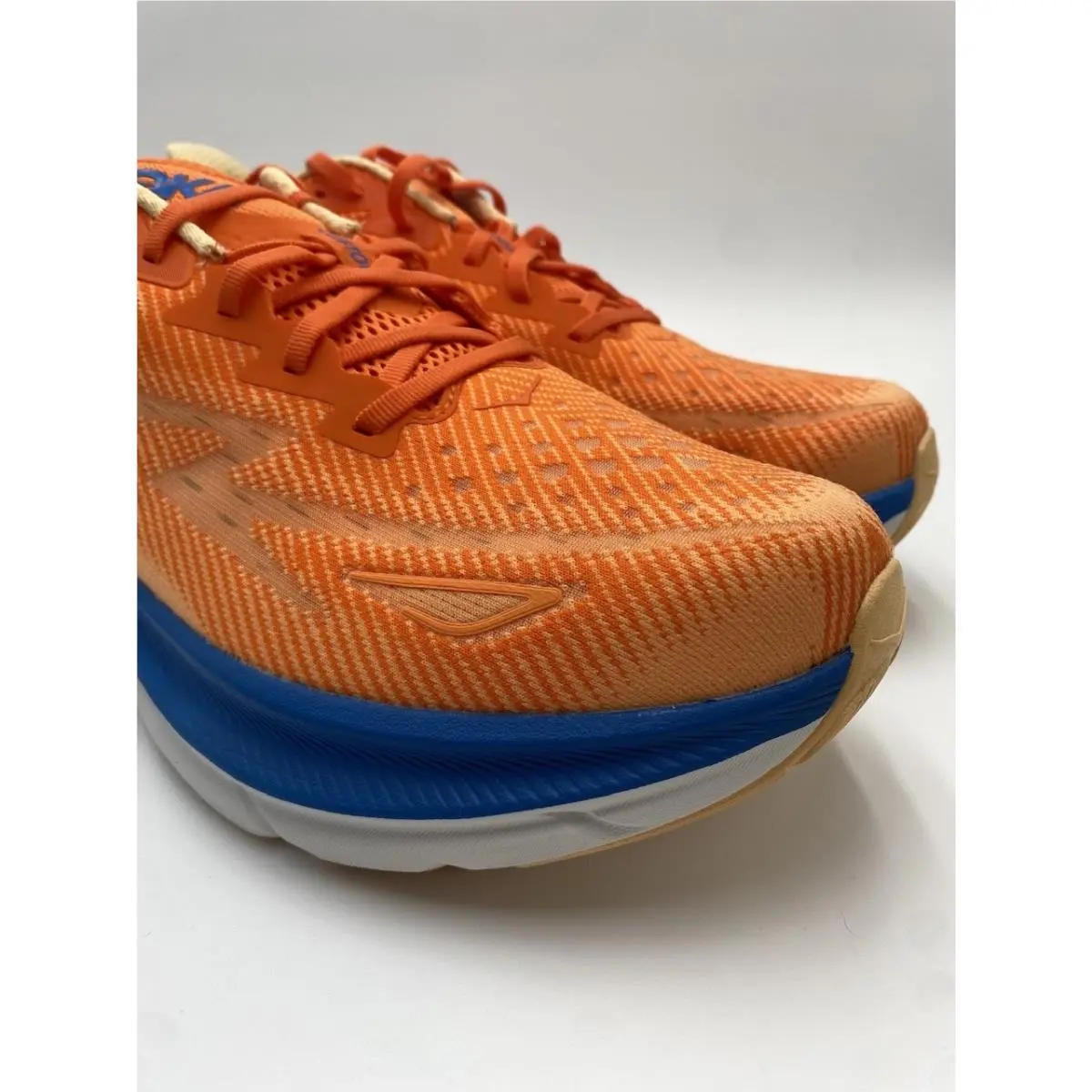 Hoka shoes - Hoka One One Clifton 9 - Orange 0