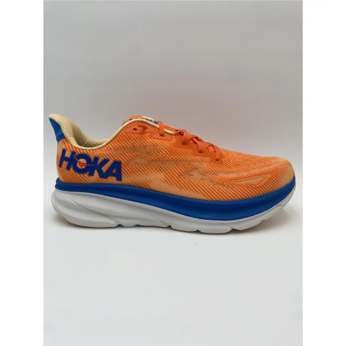 Hoka shoes - Hoka One One Clifton 9 - Orange 2