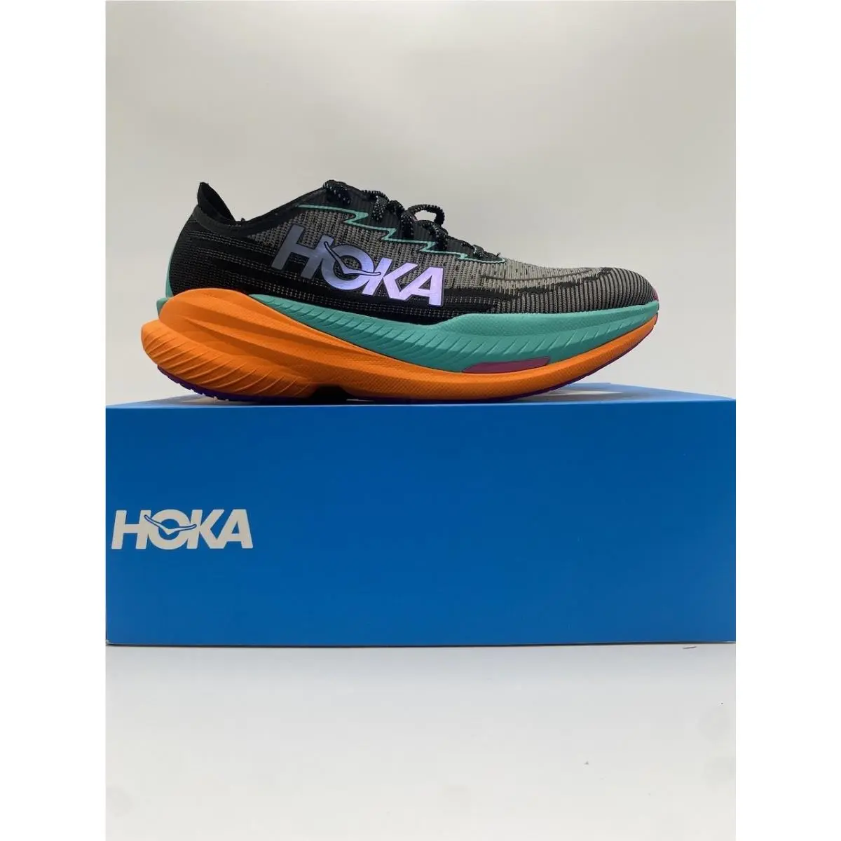 Hoka shoes - Hoka One One Mach X - Black 8