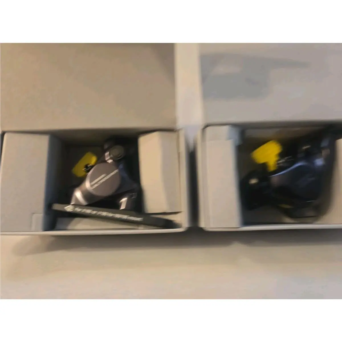 Shimano Ultegra Front and Rear Disc Brake Calipers Flat Mount