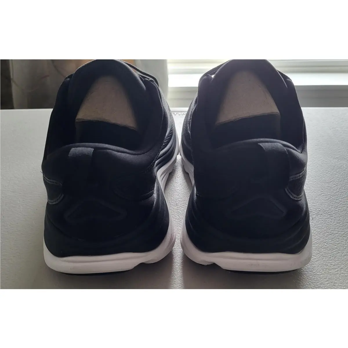 Hoka shoes - Hoka One One Gaviota 5 - 1134270 - Black-White 5