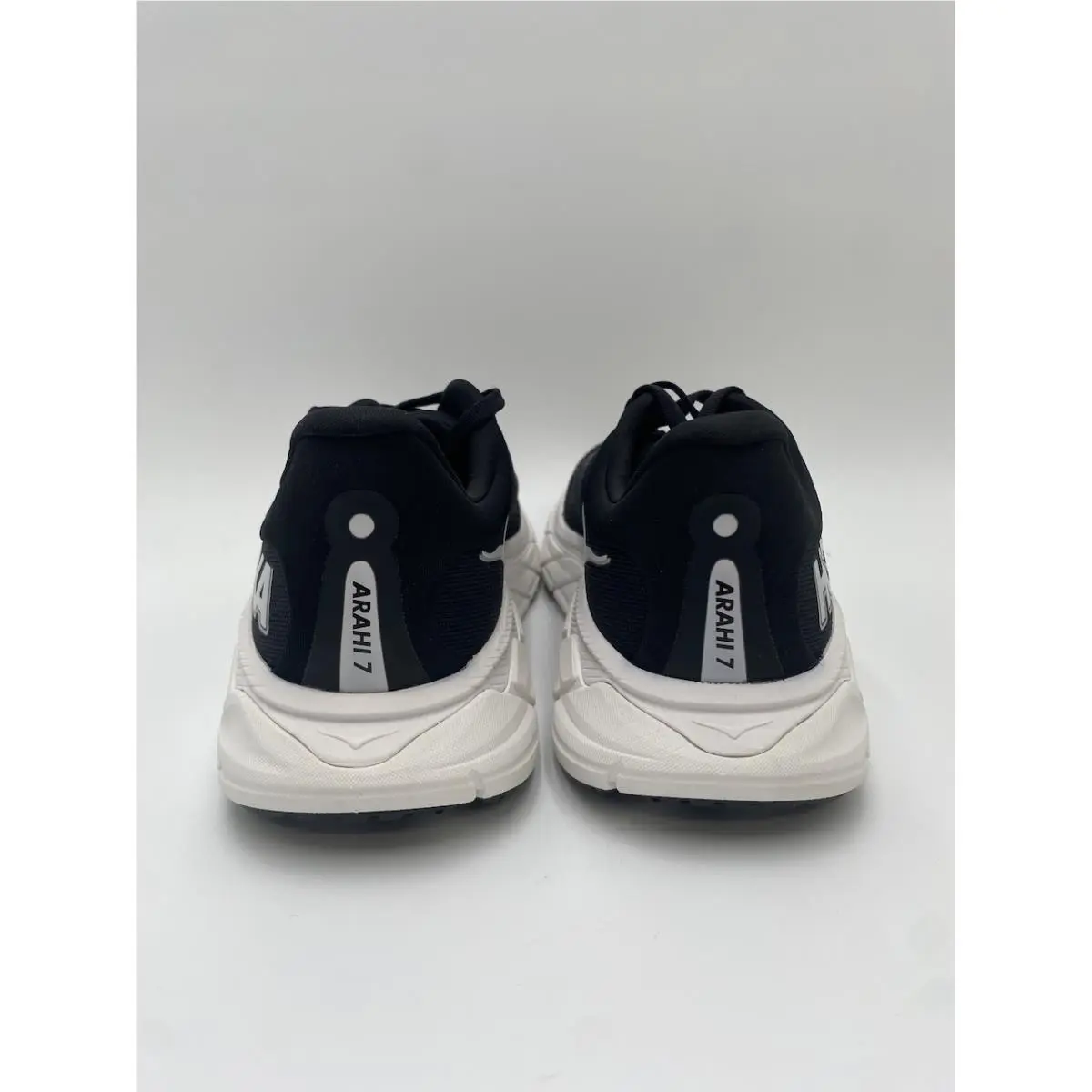 Hoka shoes - Hoka One One Arahi 7 - Black 5
