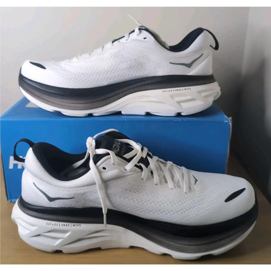 Hoka shoes - Hoka One One Bondi 8 - 1123202/WBLC - White/Black 0