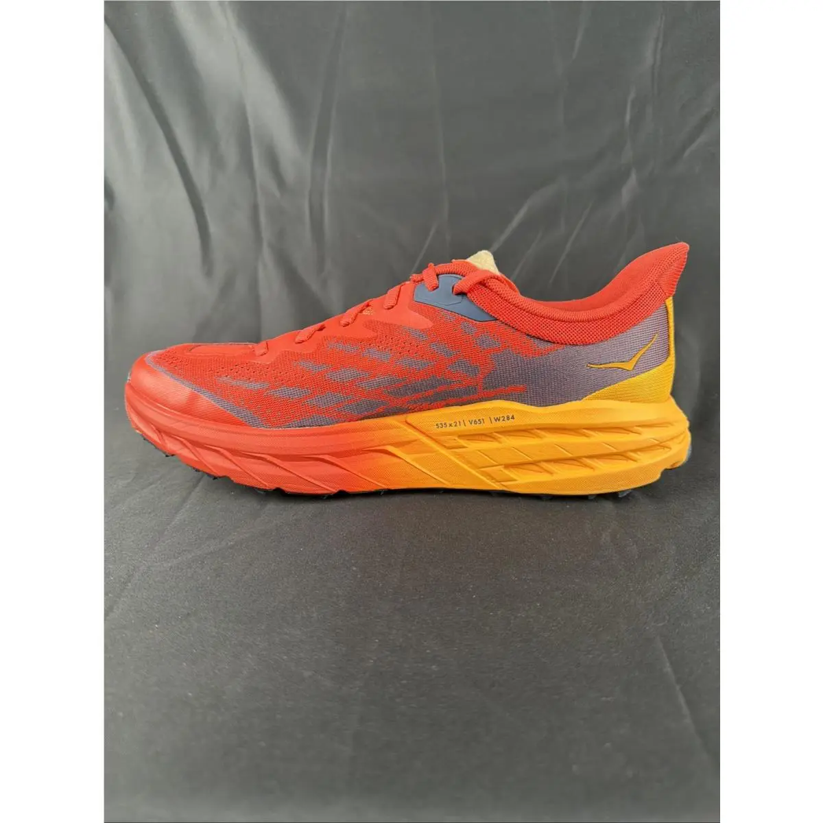 Hoka shoes - Hoka One One HOKA Speedgoat 5 - 1123157-FRYL - Red 5