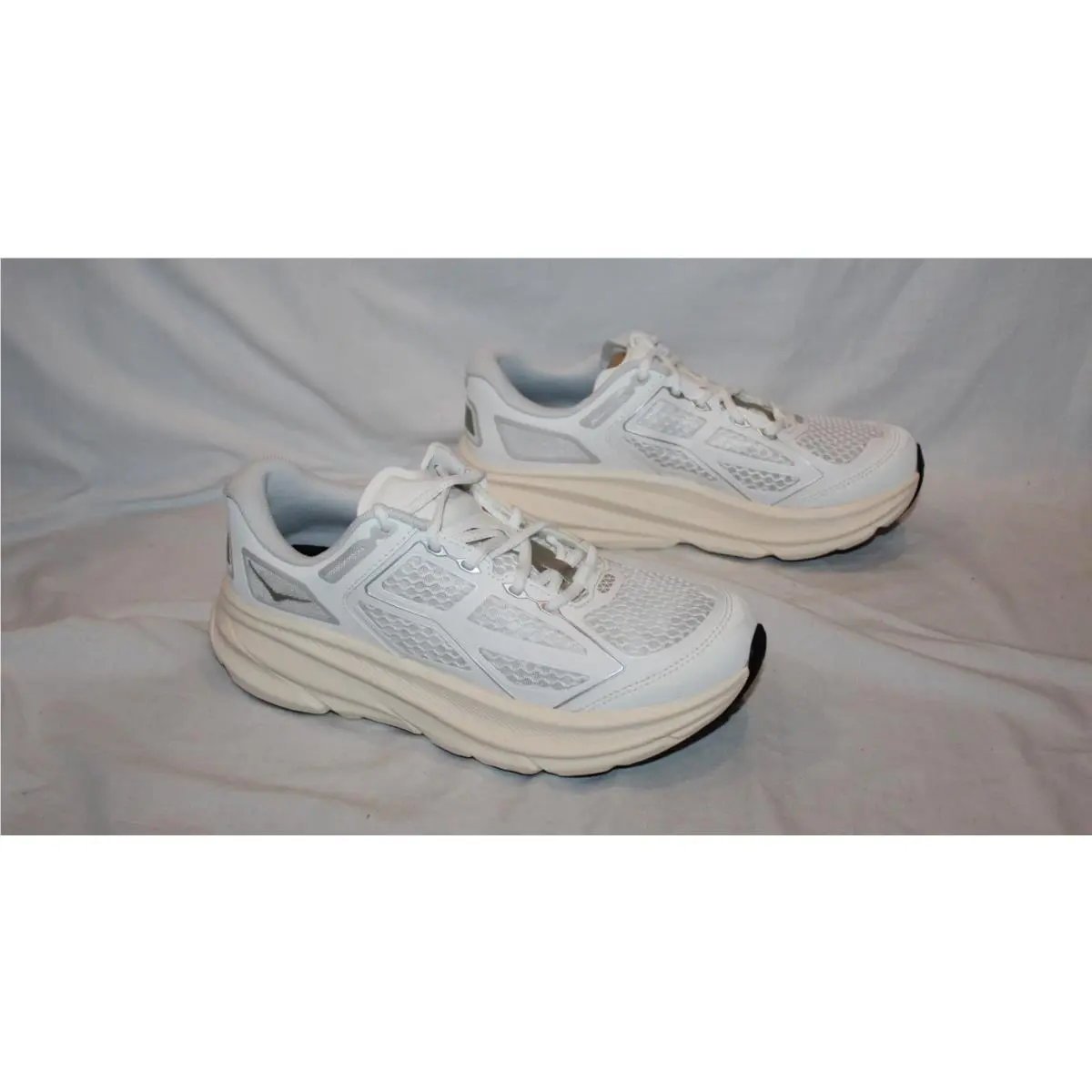 Hoka shoes - one9 - Ivory 2