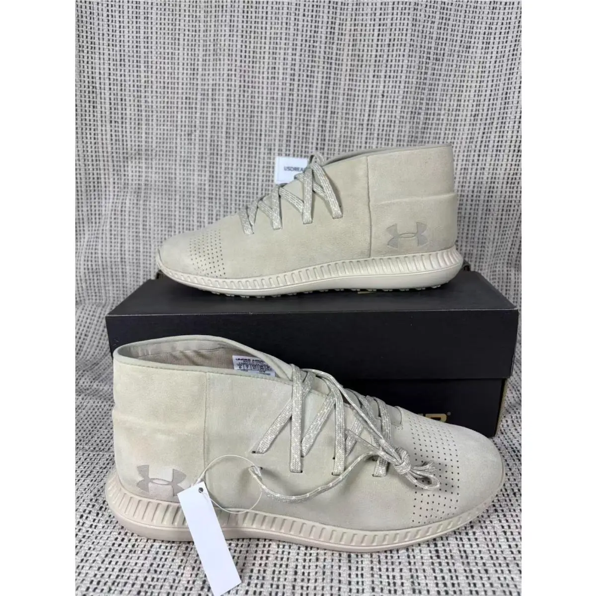 Under Armour Veloce Mid Suede Men Desert Sand Chukka Sneaker 1296614-290